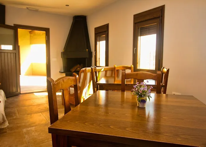 Casa Codeta * La Almunia de San Juan